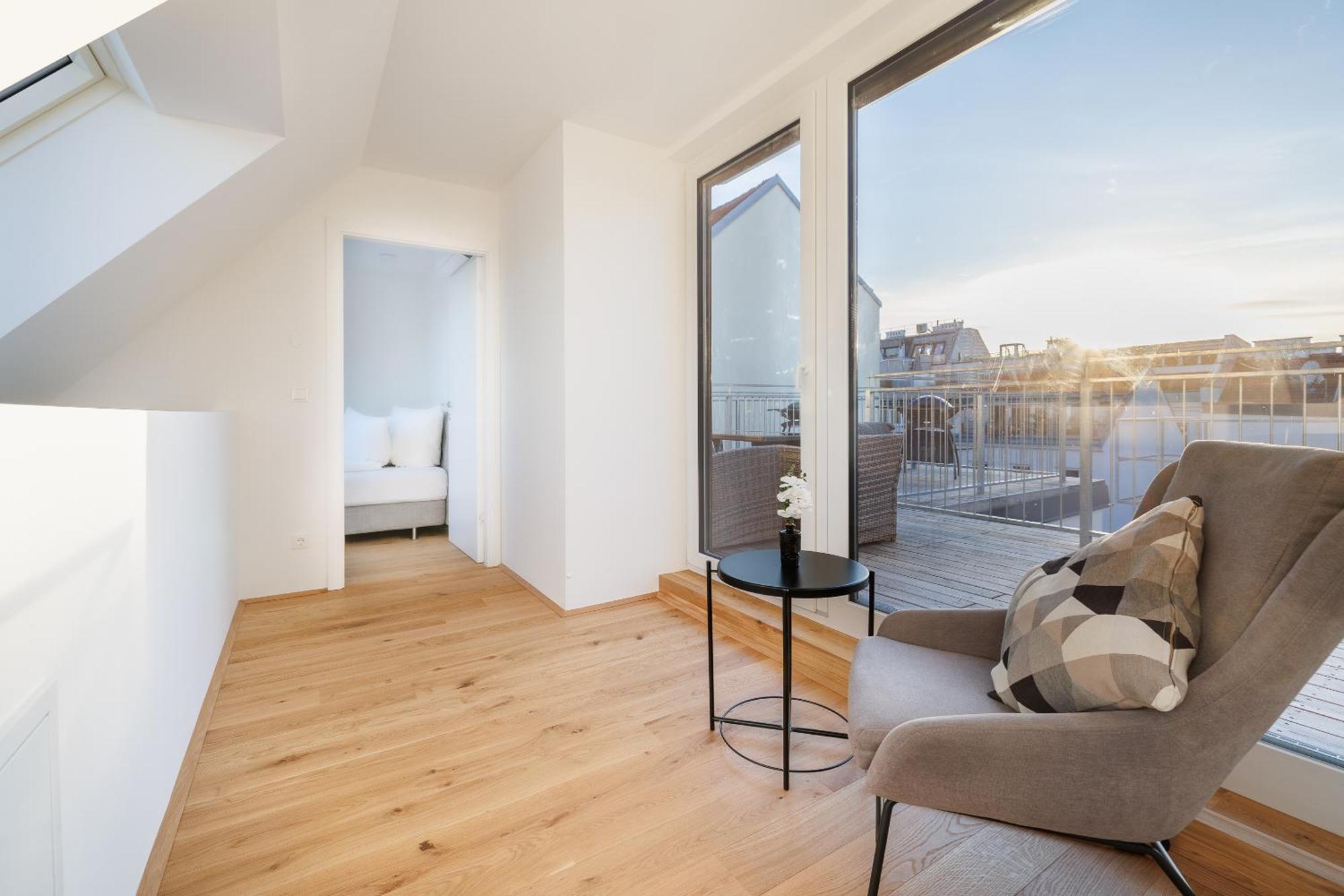 Symphony Apartments 41 - Modern Loft With Terrace And Grill In Central Location Bécs Kültér fotó